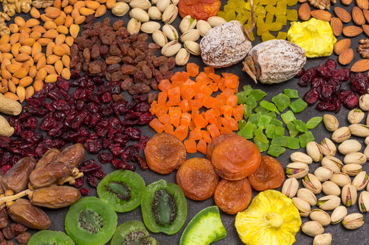 Dried fruits are a healthy snack option. It is also a vegan and vegetarian snack with your coffee or tea.